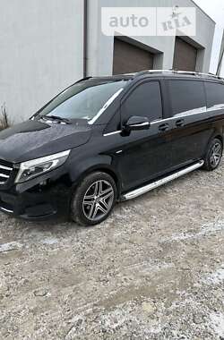 Минивэн Mercedes-Benz V-Class 2015 в Вараше