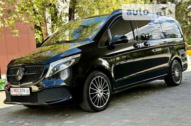 Мінівен Mercedes-Benz V-Class 2020 в Дніпрі