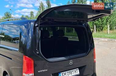 Мінівен Mercedes-Benz V-Class 2019 в Житомирі