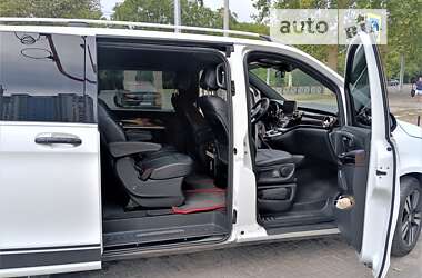 Минивэн Mercedes-Benz V-Class 2015 в 