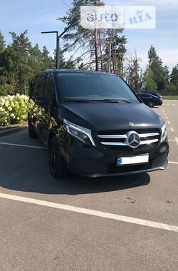 Мінівен Mercedes-Benz V-Class 2021 в Києві