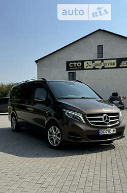 Минивэн Mercedes-Benz V-Class 2016 в Киеве