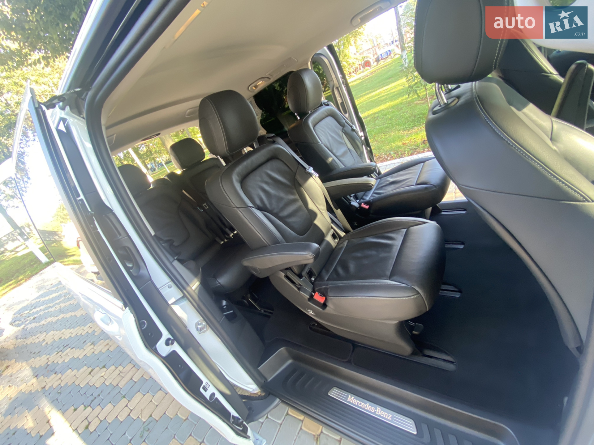 2015 Mercedes-Benz V-klasse - мініатюра 42