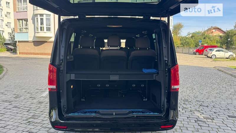 Мінівен Mercedes-Benz V-Class 2023 в Івано-Франківську