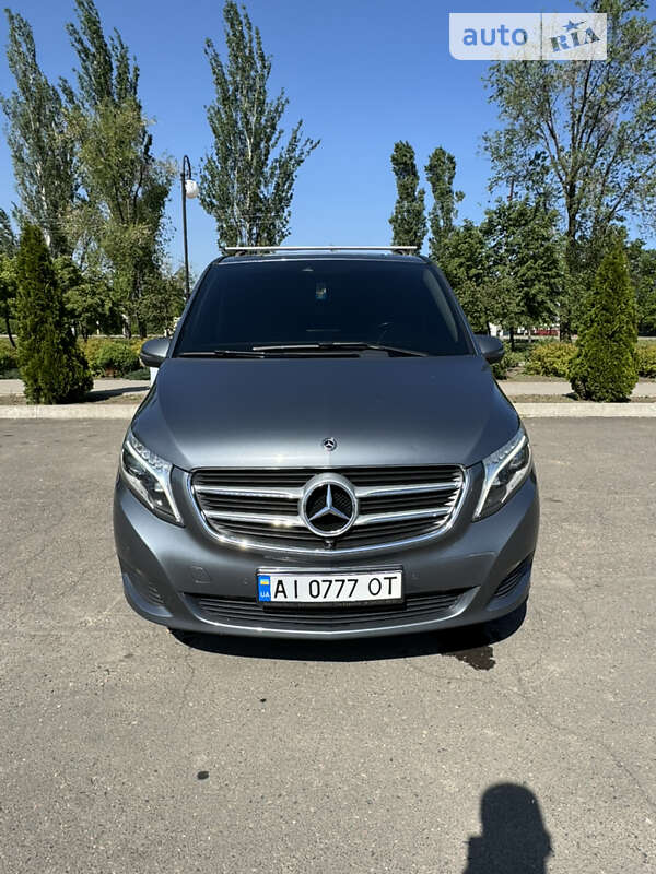 Минивэн Mercedes-Benz V-Class 2018 в Ирпене