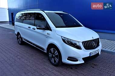 Мінівен Mercedes-Benz V-Class 2015 в Одесі