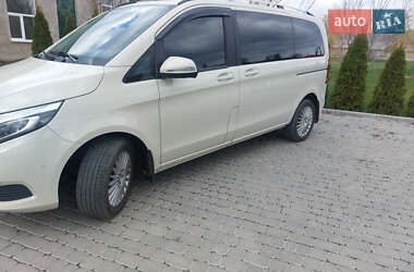 Минивэн Mercedes-Benz V-Class 2016 в 