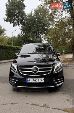 Минивэн Mercedes-Benz V-Class 2017 в Киеве