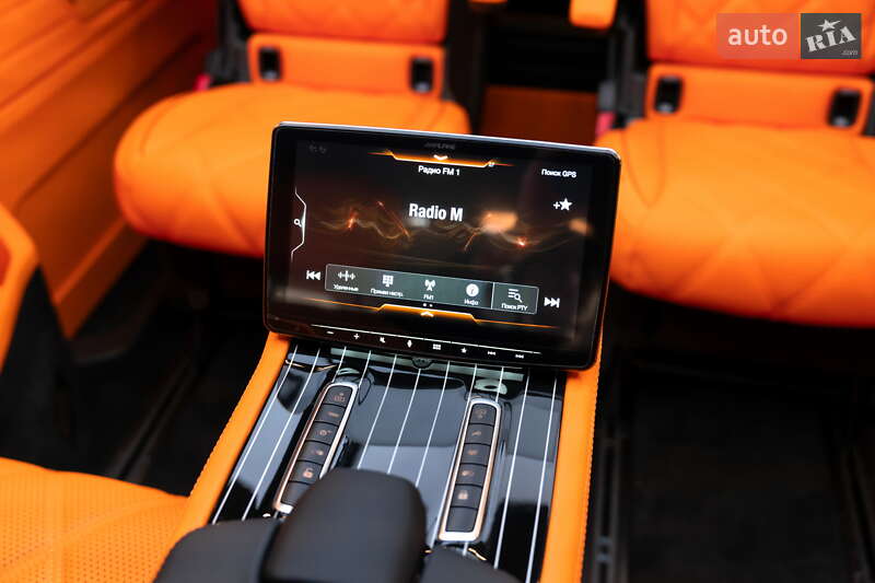 Минивэн Mercedes-Benz V-Class 2024 в Киеве