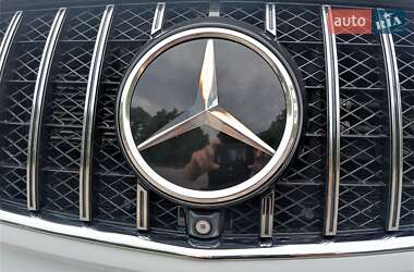 Минивэн Mercedes-Benz V-Class 2015 в 