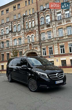 Минивэн Mercedes-Benz V-Class 2016 в 