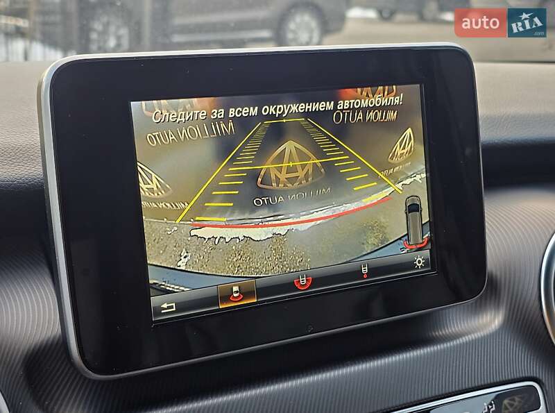 Мінівен Mercedes-Benz V-Class 2016 в Києві