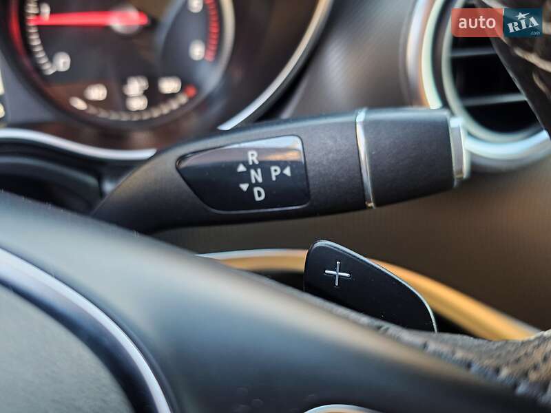 Мінівен Mercedes-Benz V-Class 2016 в Києві