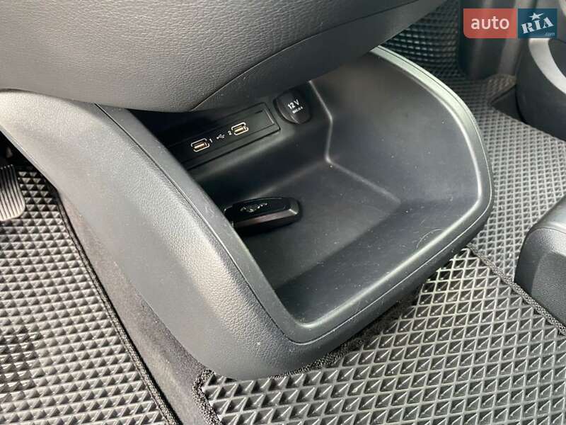 Мінівен Mercedes-Benz V-Class 2017 в Івано-Франківську