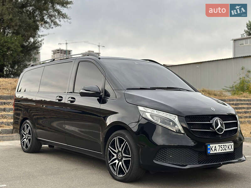 Мінівен Mercedes-Benz V-Class 2021 в Києві