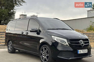 Мінівен Mercedes-Benz V-Class 2021 в Києві