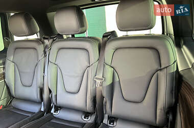 Минивэн Mercedes-Benz V-Class 2020 в 