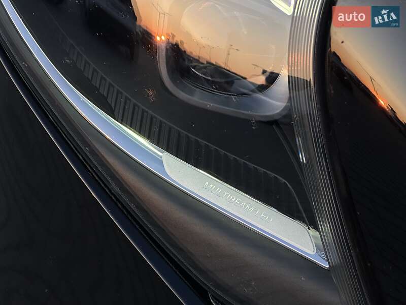 Мінівен Mercedes-Benz V-Class 2024 в Мукачевому