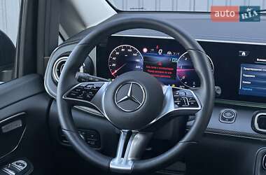 Мінівен Mercedes-Benz V-Class 2024 в 