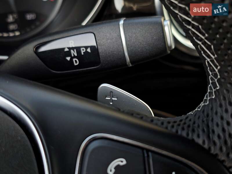 Минивэн Mercedes-Benz V-Class 2016 в Киеве