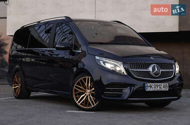 Минивэн Mercedes-Benz V-Class 2020 в 