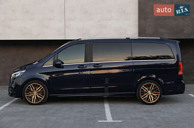 Минивэн Mercedes-Benz V-Class 2020 в 