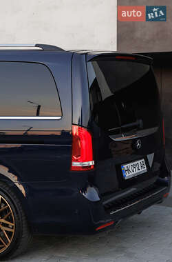 Минивэн Mercedes-Benz V-Class 2020 в 