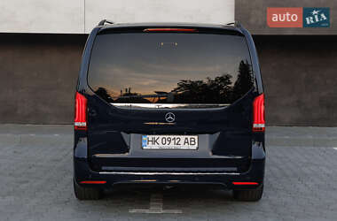 Минивэн Mercedes-Benz V-Class 2020 в 