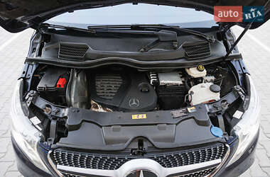 Минивэн Mercedes-Benz V-Class 2020 в 