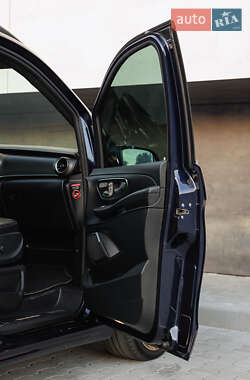 Минивэн Mercedes-Benz V-Class 2020 в 