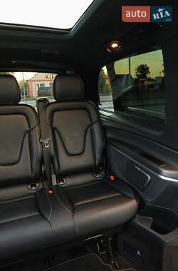 Минивэн Mercedes-Benz V-Class 2020 в 