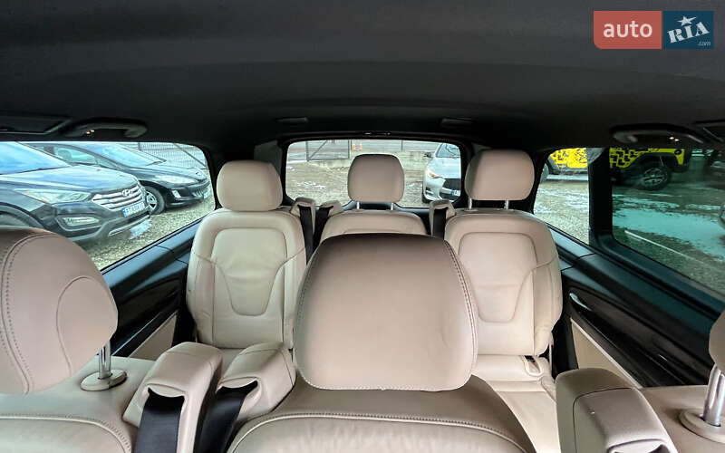 Минивэн Mercedes-Benz V-Class 2016 в Коломые