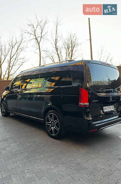 Минивэн Mercedes-Benz V-Class 2017 в 
