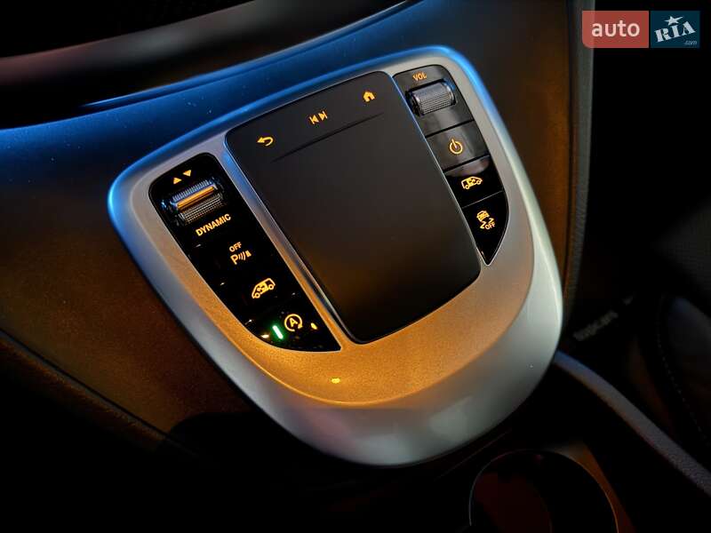 Минивэн Mercedes-Benz V-Class 2022 в Киеве