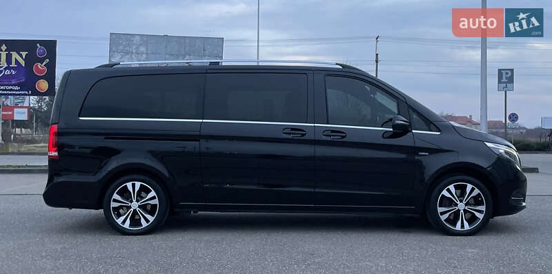Минивэн Mercedes-Benz V-Class 2016 в Виноградове