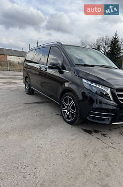 Минивэн Mercedes-Benz V-Class 2018 в 