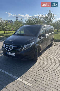 Минивэн Mercedes-Benz V-Class 2015 в 