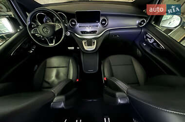 Минивэн Mercedes-Benz V-Class 2021 в 