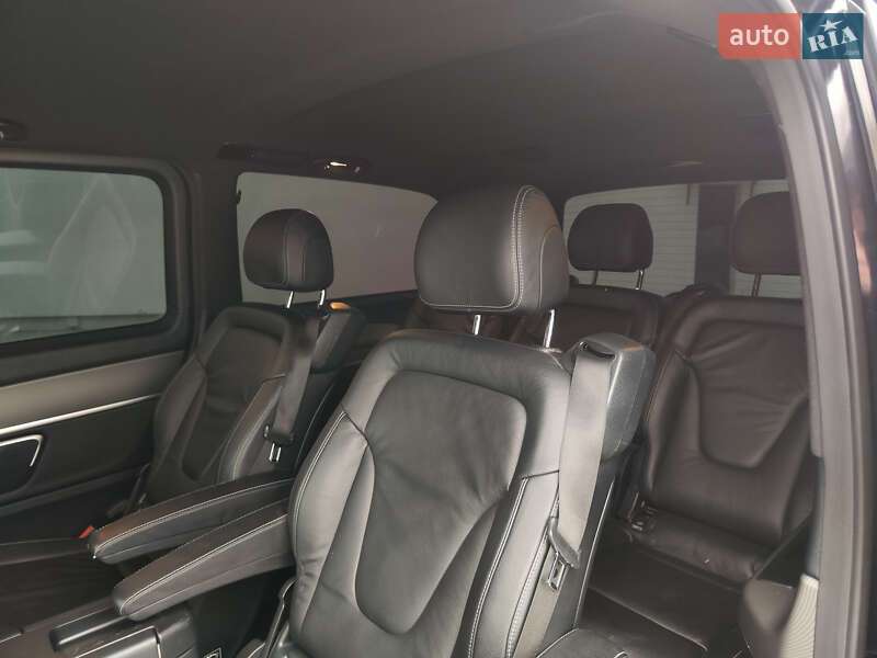 Минивэн Mercedes-Benz V-Class 2014 в Луцке фото 25 Минивэн Mercedes-Benz V-Class 2014 в Луцке