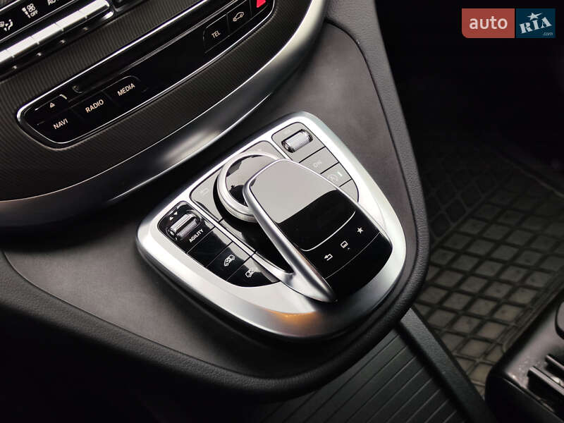 Минивэн Mercedes-Benz V-Class 2014 в Луцке фото 45 Минивэн Mercedes-Benz V-Class 2014 в Луцке
