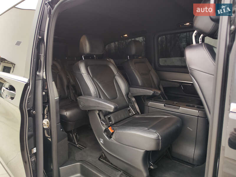 Минивэн Mercedes-Benz V-Class 2014 в Луцке фото 64 Минивэн Mercedes-Benz V-Class 2014 в Луцке