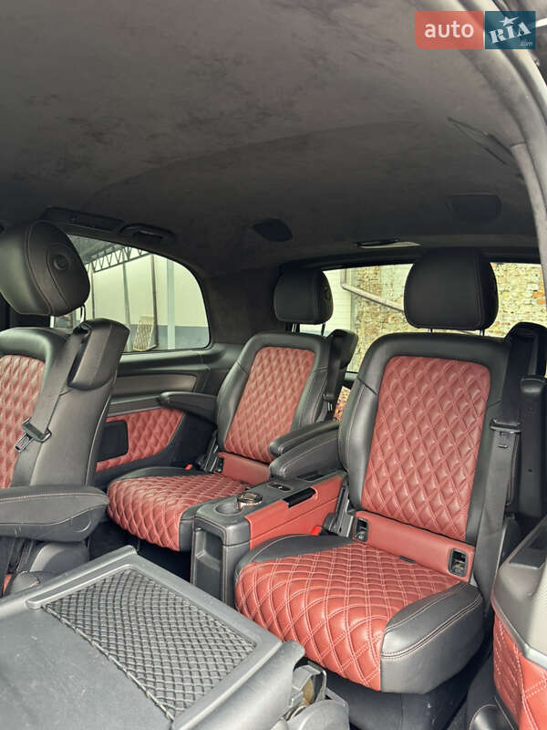 Минивэн Mercedes-Benz V-Class 2016 в Киеве