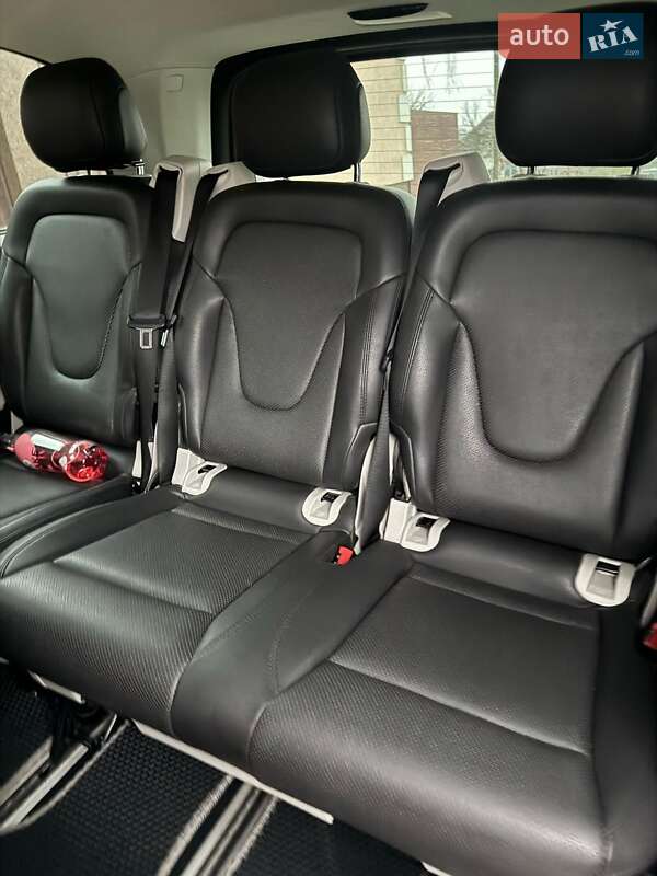 Минивэн Mercedes-Benz V-Class 2015 в Звенигородке