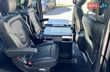 Мінівен Mercedes-Benz V-Class 2019 в 