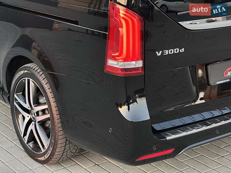 Минивэн Mercedes-Benz V-Class 2020 в Мукачево