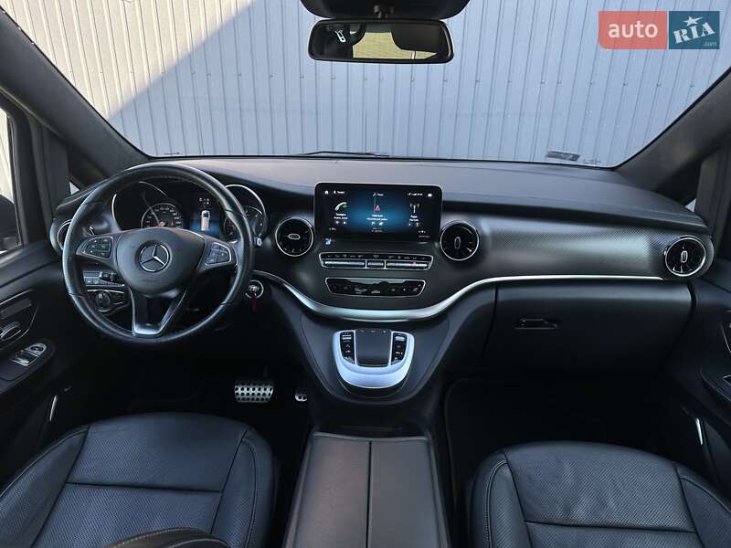 Минивэн Mercedes-Benz V-Class 2020 в Мукачево