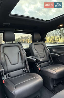 Минивэн Mercedes-Benz V-Class 2021 в 