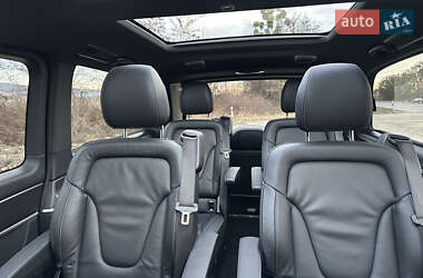 Минивэн Mercedes-Benz V-Class 2021 в 