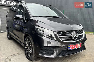 Минивэн Mercedes-Benz V-Class 2021 в 