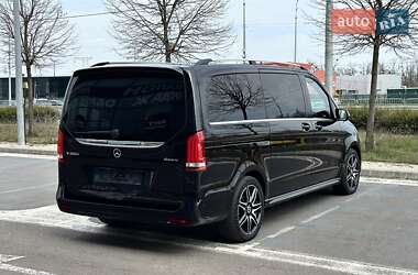 Минивэн Mercedes-Benz V-Class 2023 в 